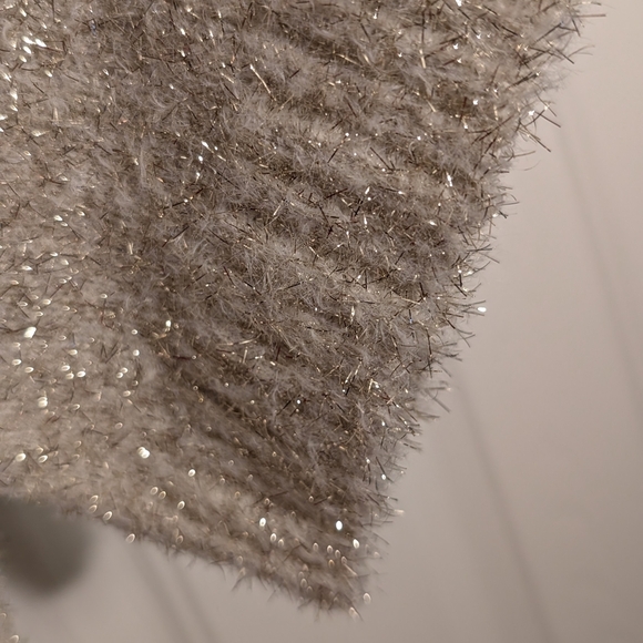 ⭐3/$21⭐Worthington Sparkling Sweater - Picture 4 of 6